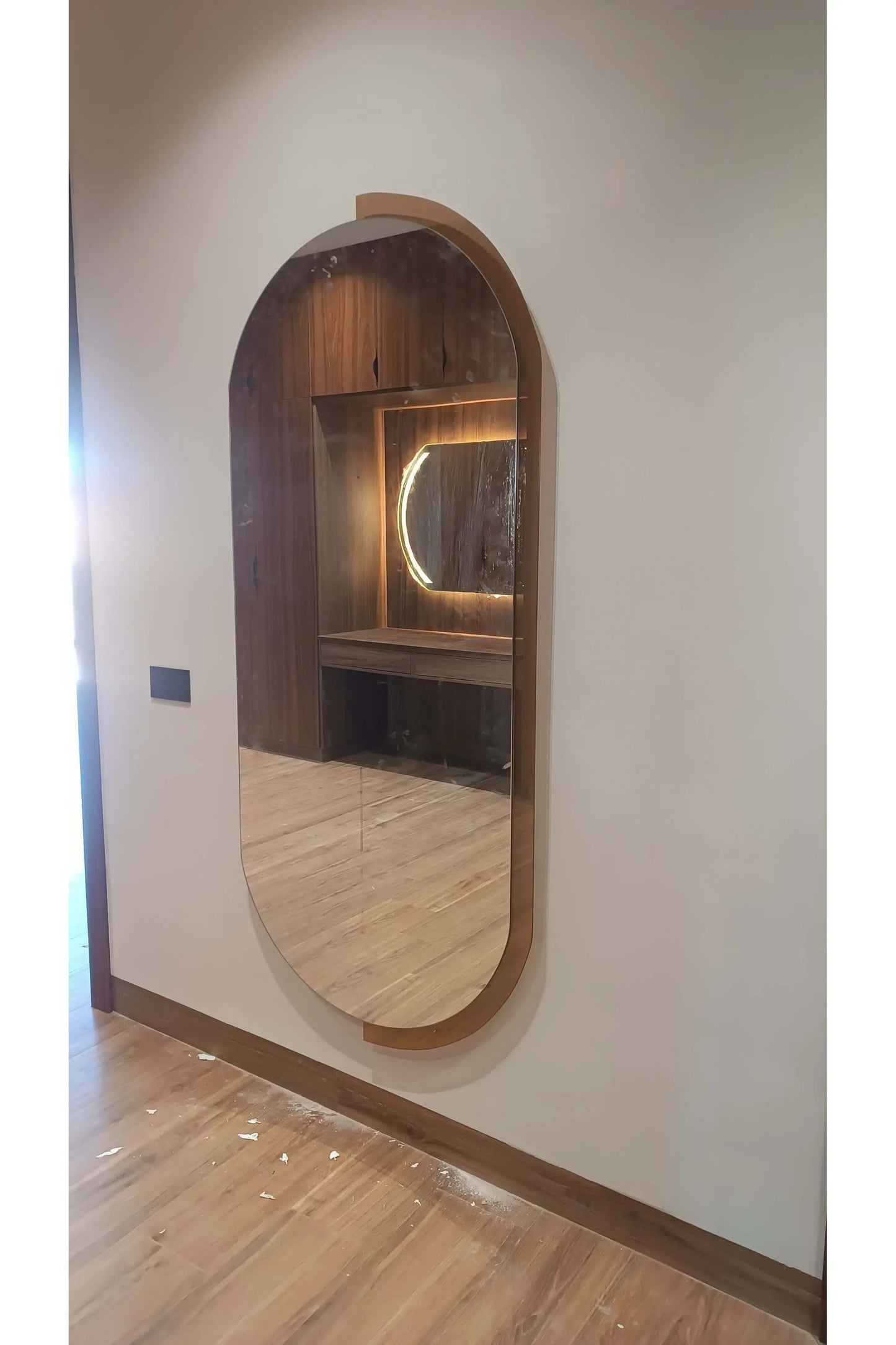 Nova Style: Miroir ARCHWAY Miroir de salon et dressing
