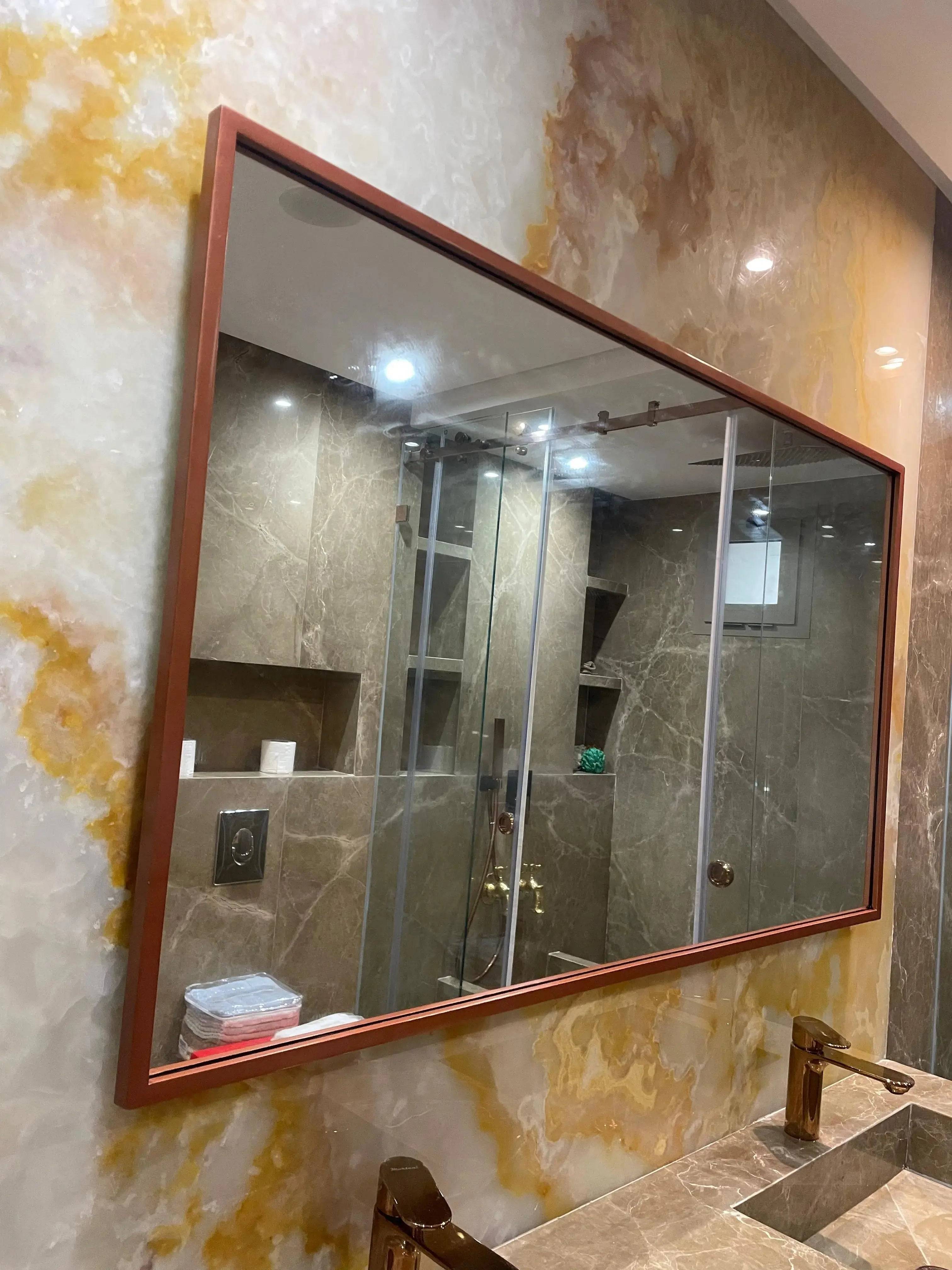 Miroir avec cadre nova Style : Miroir Rectangulaire CM