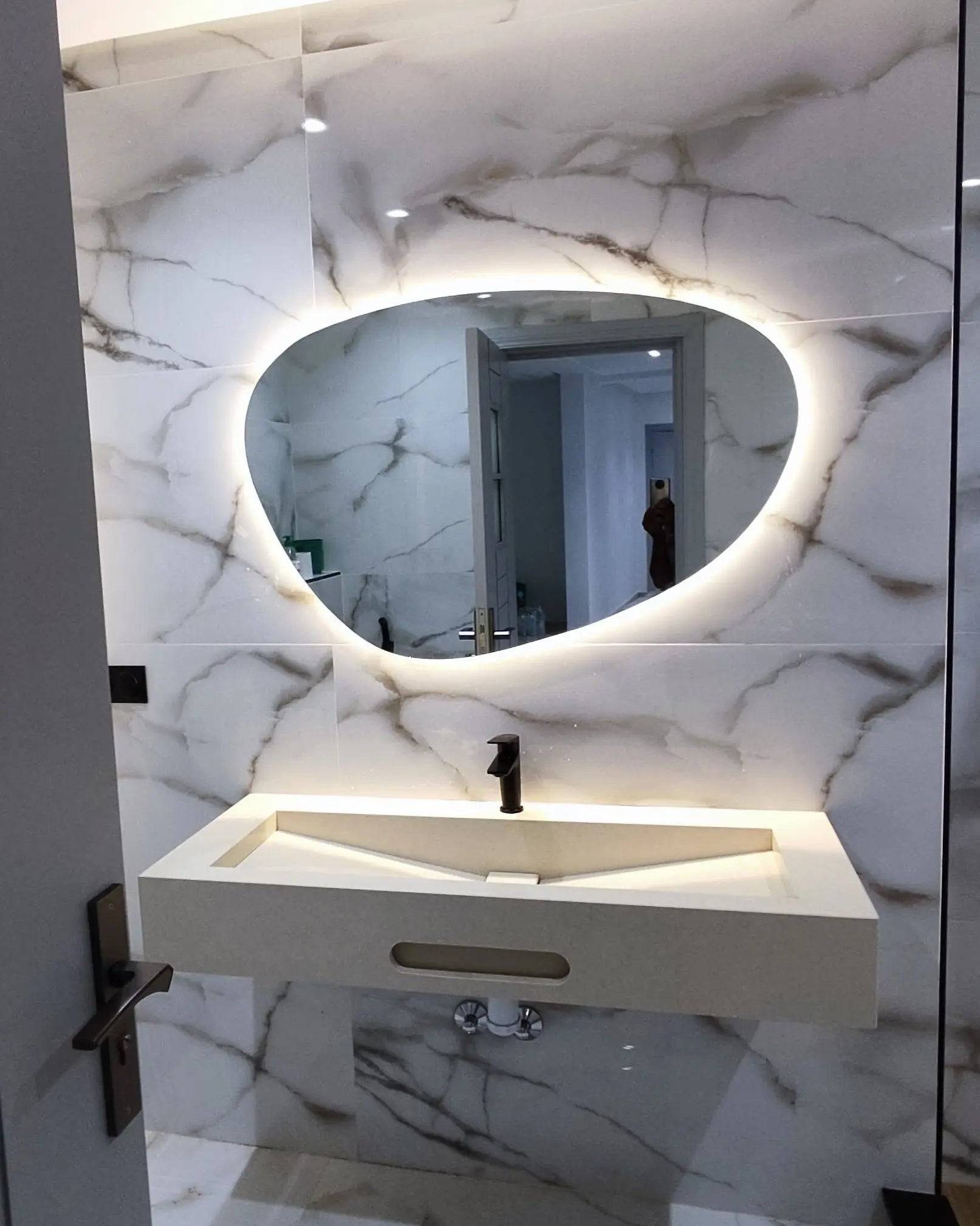 Miroir de salle de bain au Maroc - Galet Antibuée & Anticorrosion