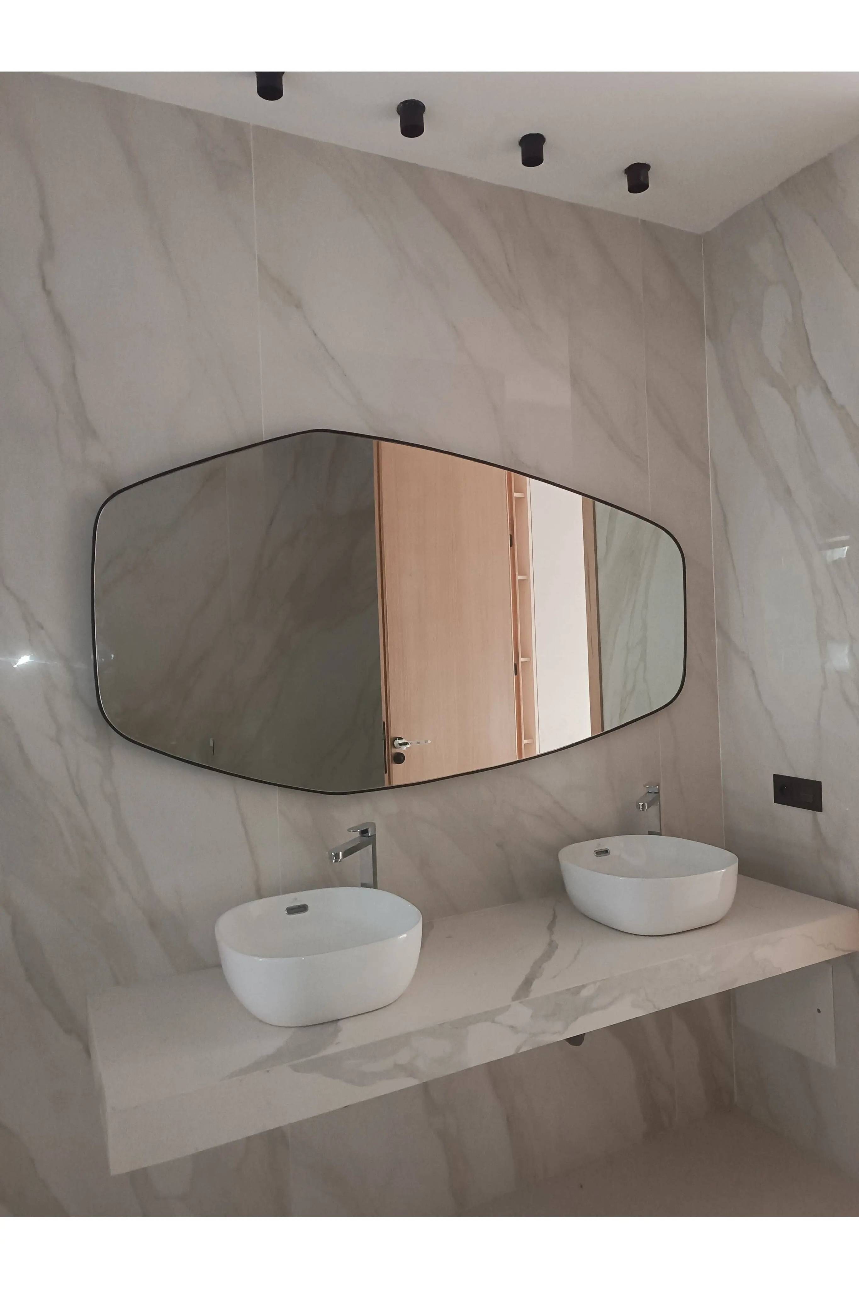 miroir salle de bain avec cadre de Nova Style : Miroir Azalée