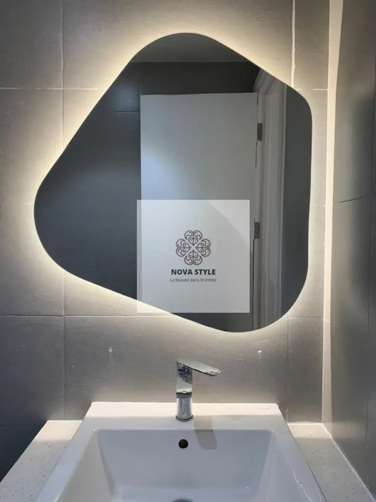 Nova Style : Miroir LUXALIGHT de salle de bain avec LED